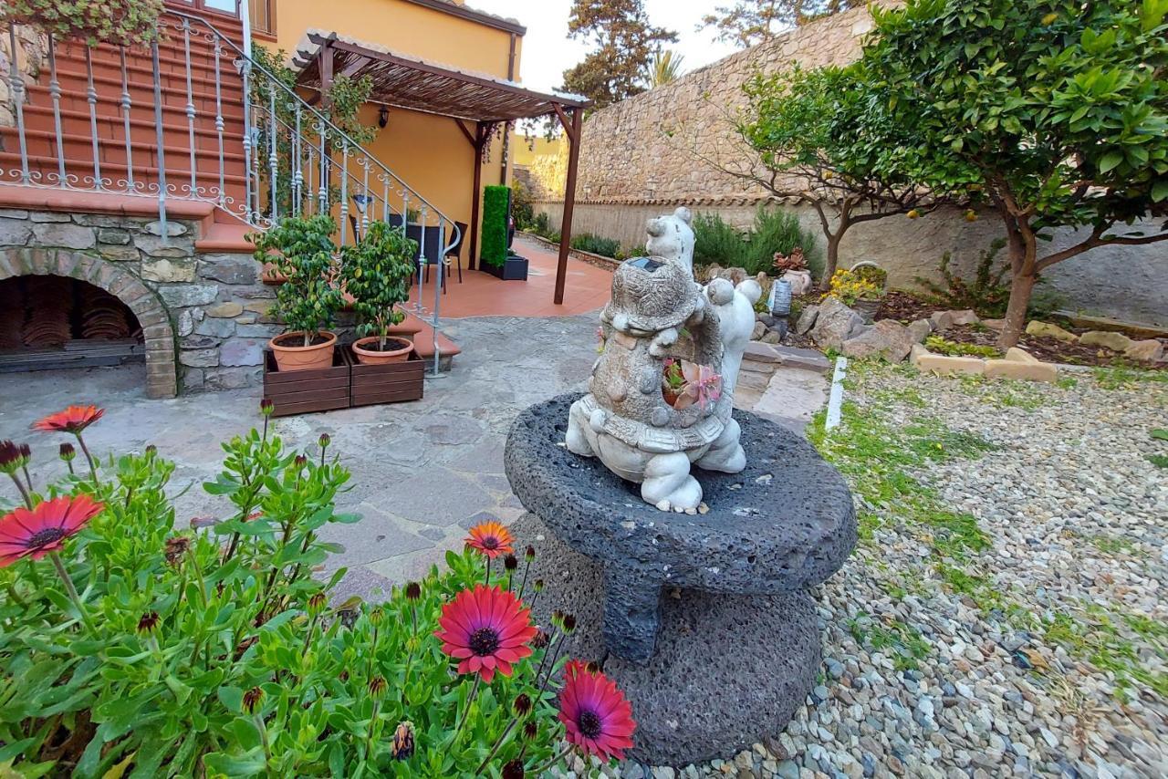 B&B Villa Martina Sardara Bagian luar foto