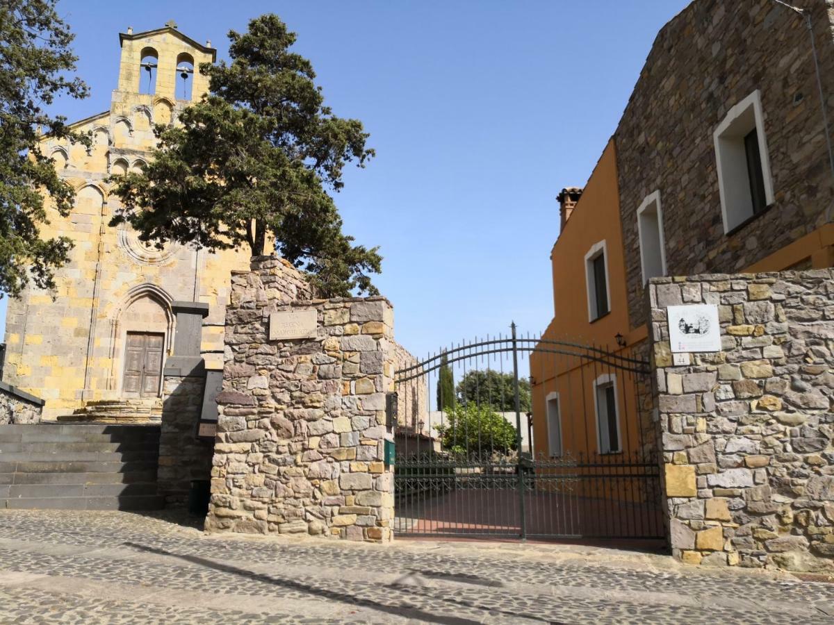 B&B Villa Martina Sardara Bagian luar foto