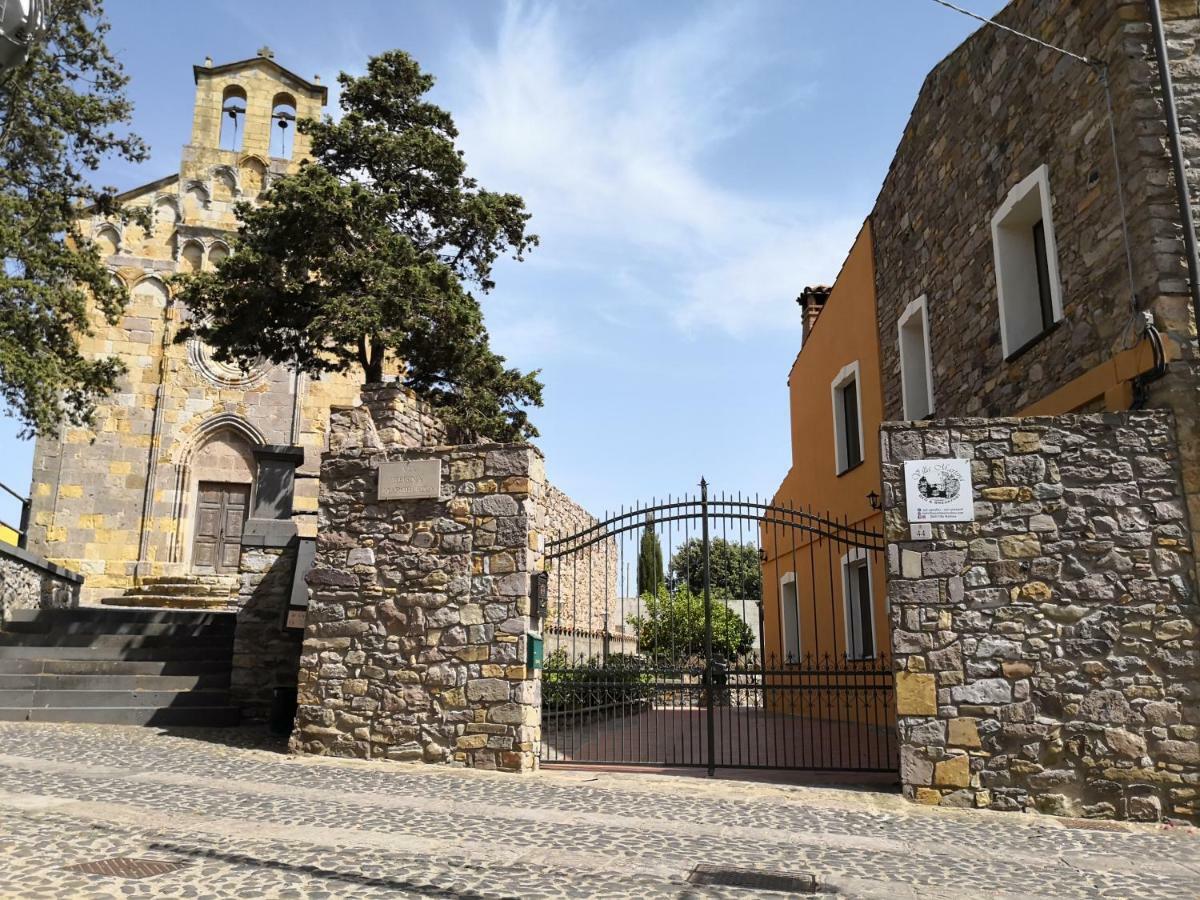 B&B Villa Martina Sardara Bagian luar foto